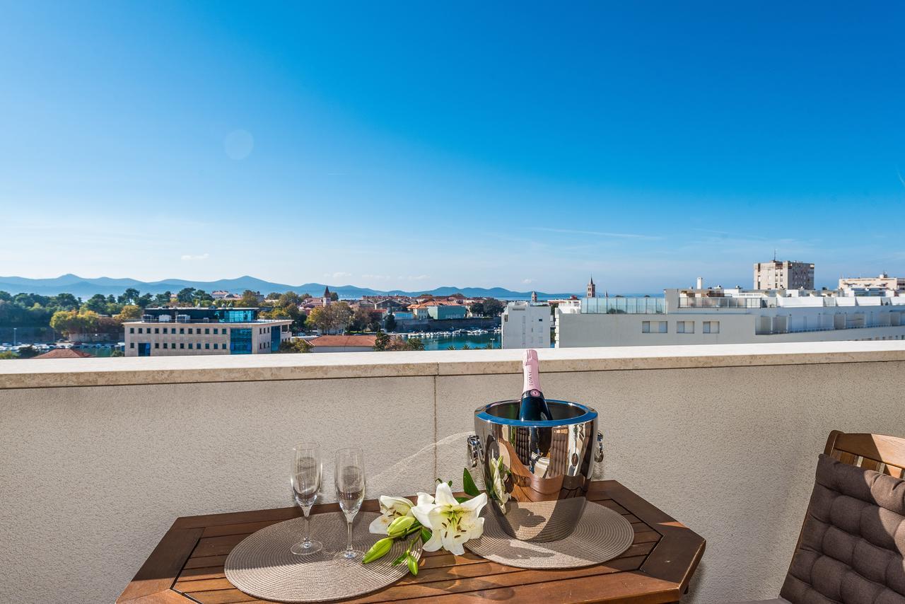 Ferienwohnung Penthouse With Roof Terrace With Jacuzzi Zadar Exterior foto