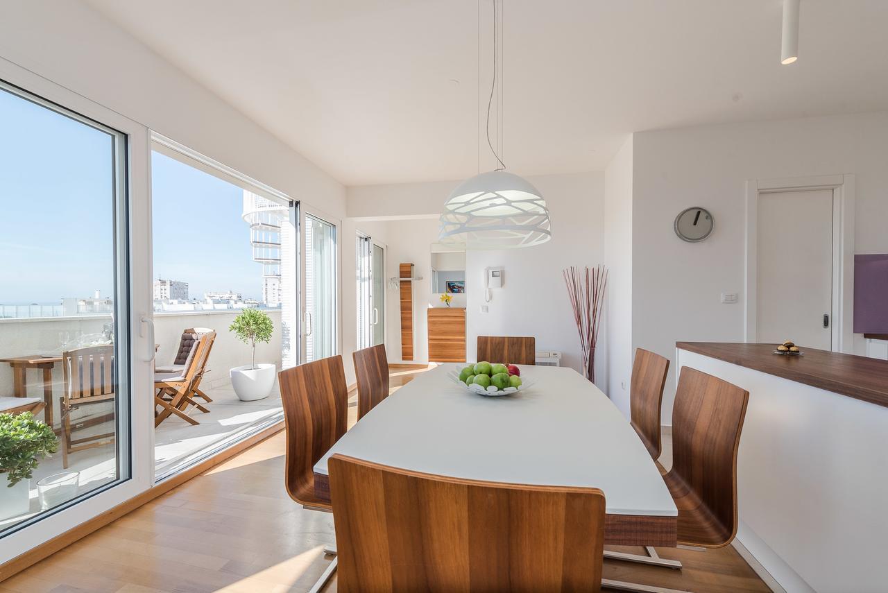 Ferienwohnung Penthouse With Roof Terrace With Jacuzzi Zadar Exterior foto