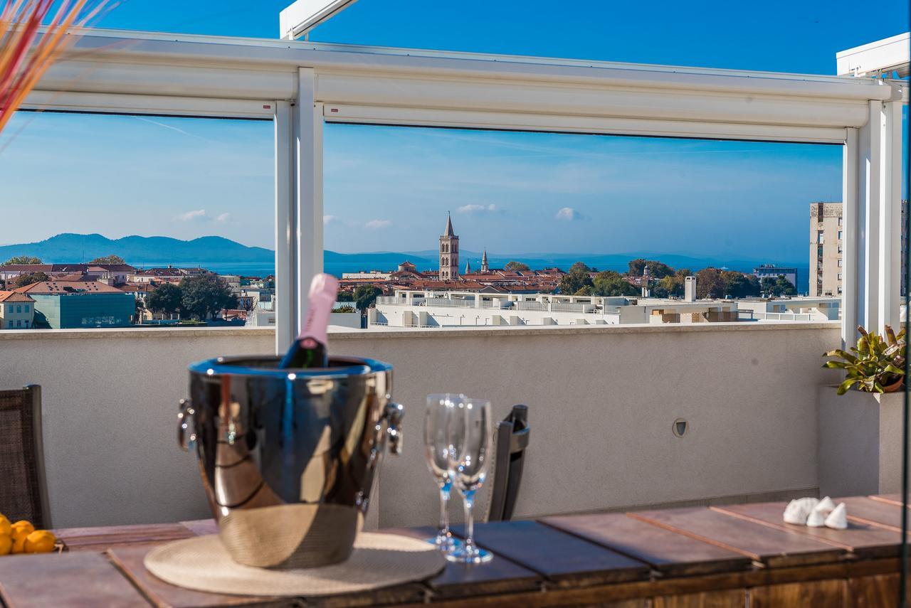 Ferienwohnung Penthouse With Roof Terrace With Jacuzzi Zadar Exterior foto