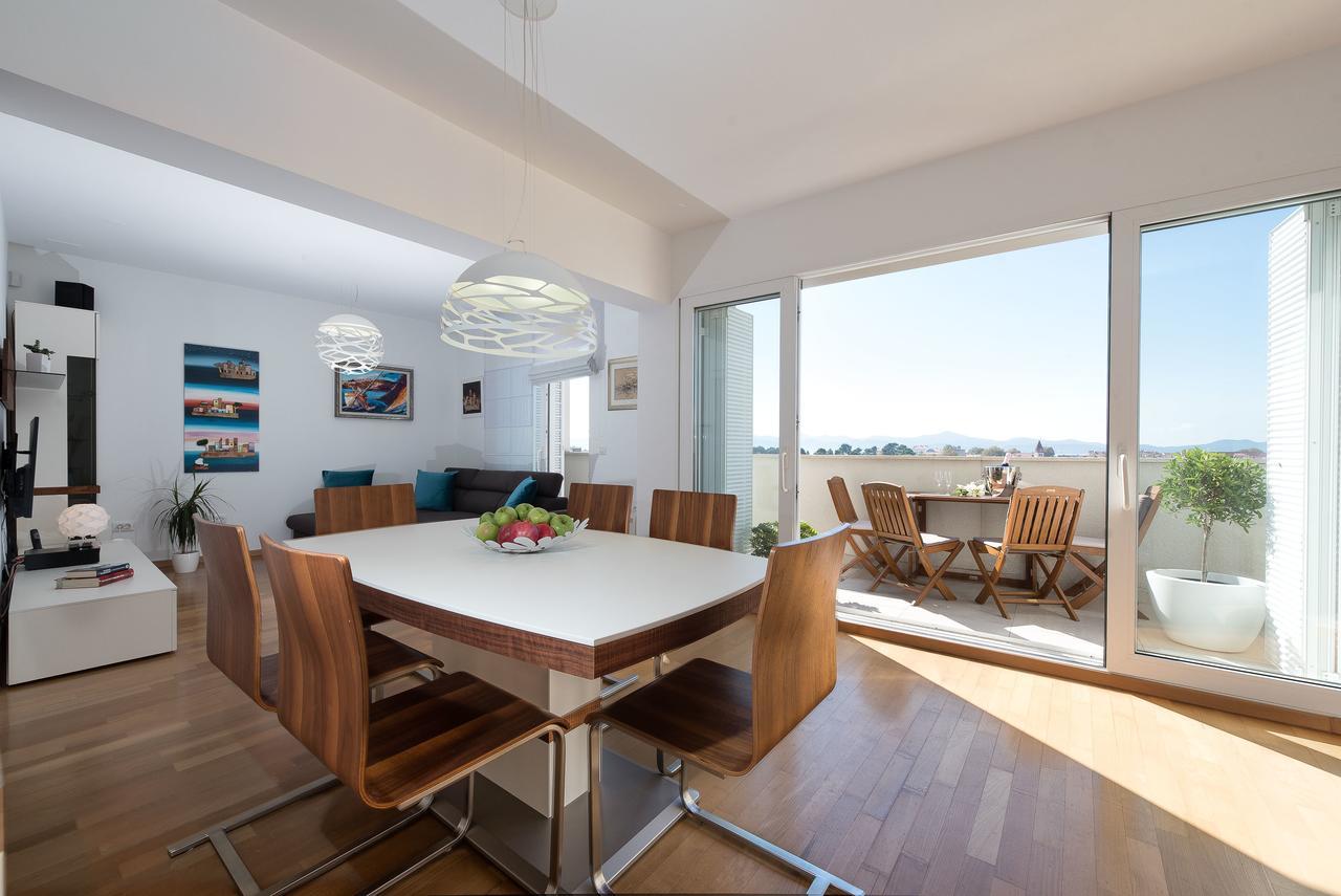 Ferienwohnung Penthouse With Roof Terrace With Jacuzzi Zadar Exterior foto