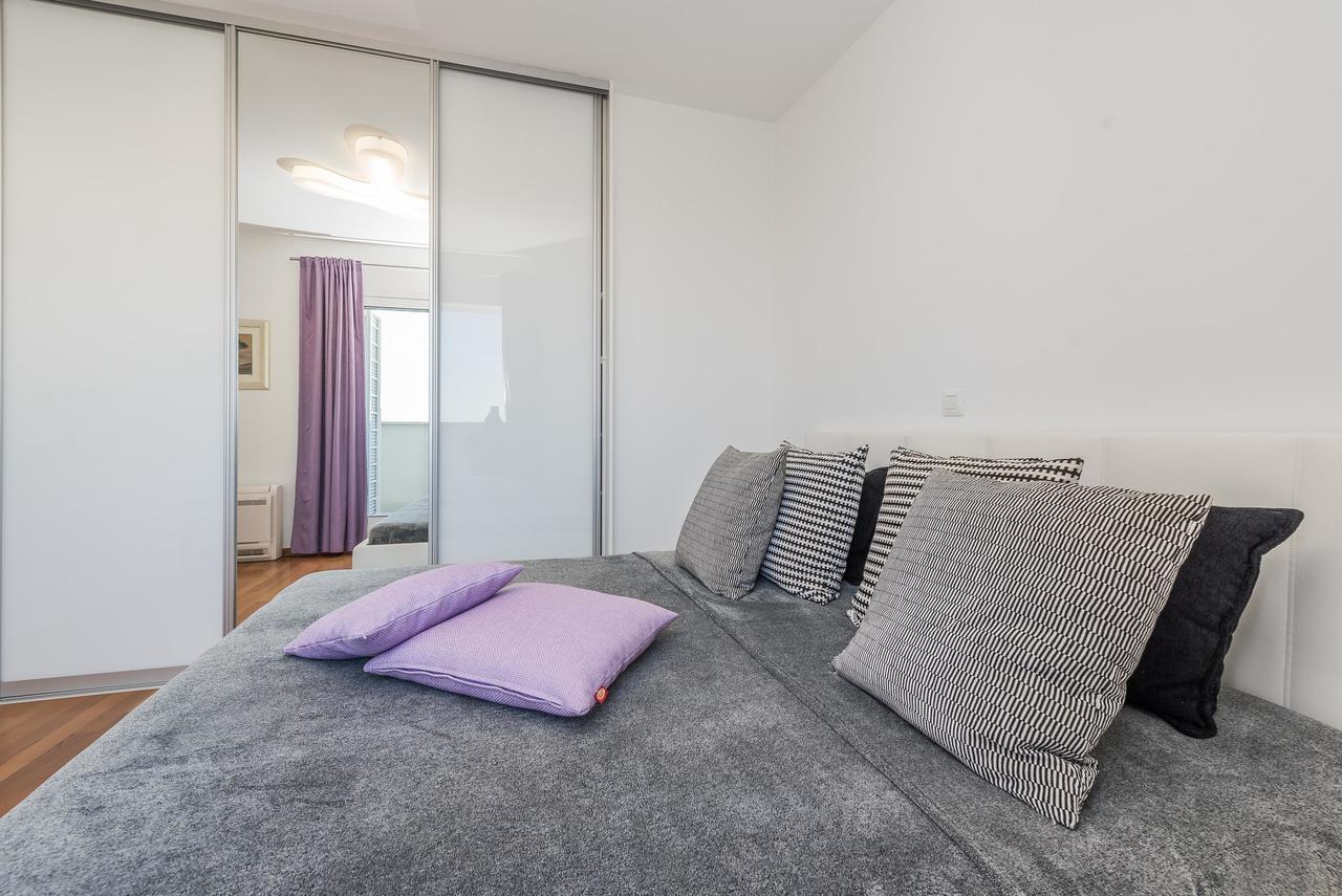 Ferienwohnung Penthouse With Roof Terrace With Jacuzzi Zadar Exterior foto